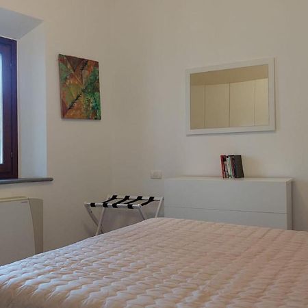 Casa Vacanze I Leoni 恩波利 外观 照片