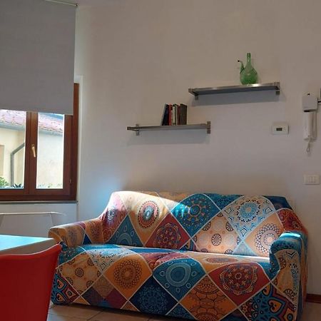 Casa Vacanze I Leoni 恩波利 外观 照片