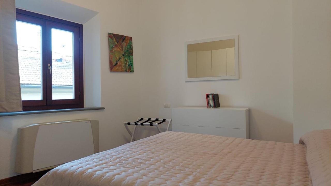 Casa Vacanze I Leoni 恩波利 外观 照片
