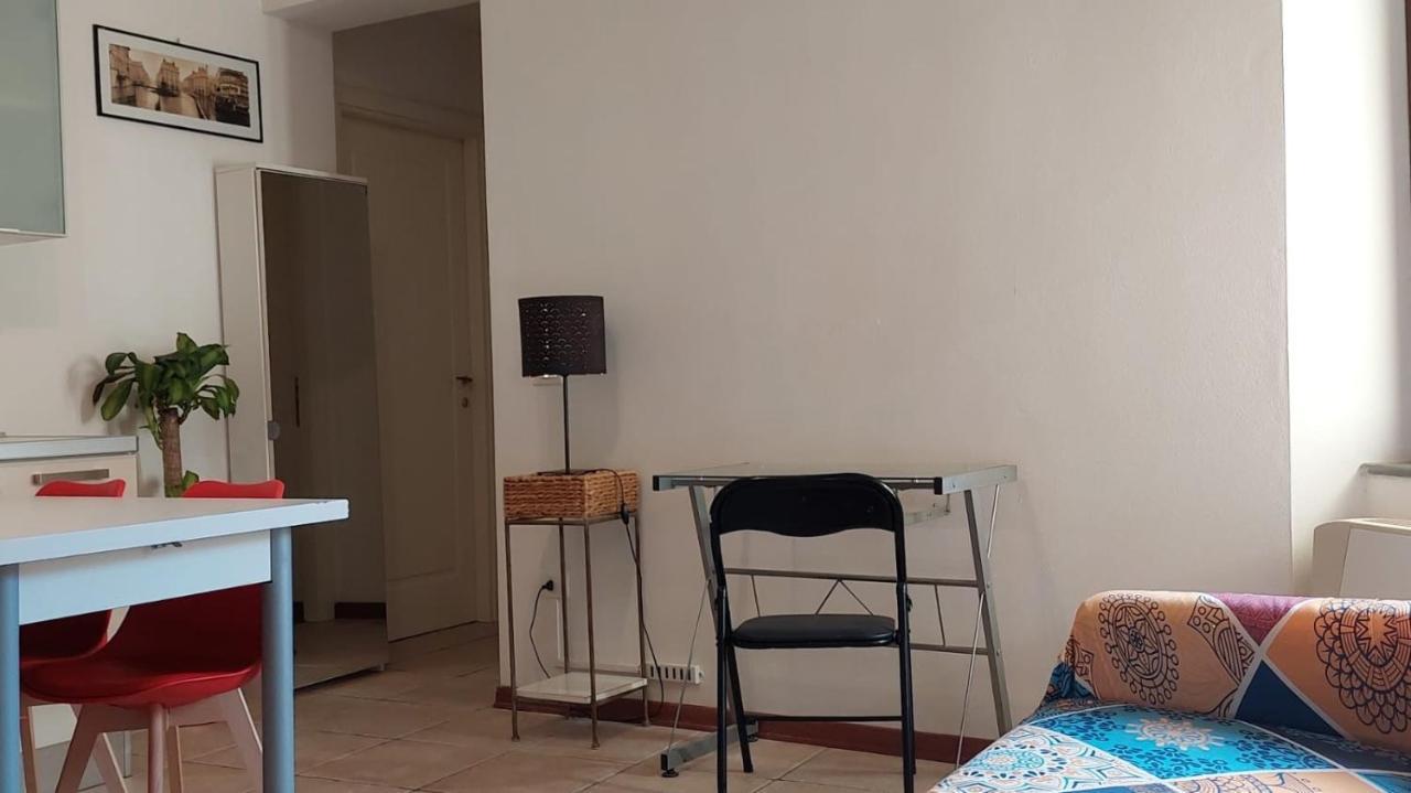 Casa Vacanze I Leoni 恩波利 外观 照片